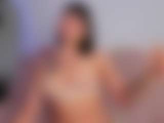 Amelie's Live Sex Cam Show