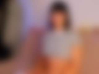 Amelie's Live Sex Cam Show