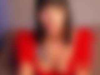 Live cam show with Amelie - Brown Eyes Brown Hair on Camsoda