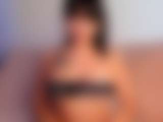 Amelie's Live Sex Cam Show