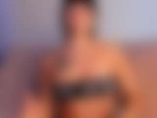 Amelie's Live Sex Cam Show