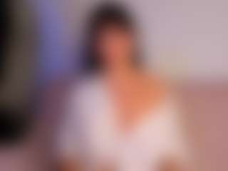 Amelie's Live Sex Cam Show