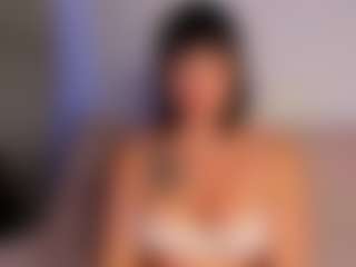 Amelie's Live Sex Cam Show