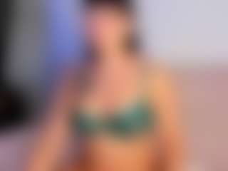 Live cam show with Amelie - Asshole on Gym Cam Girls