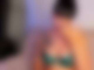 Amelie's Live Sex Cam Show
