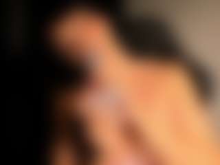 Live cam show with Amelie - Ass Bouncing on Dare Cams