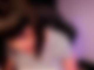 Amelie's Live Sex Cam Show