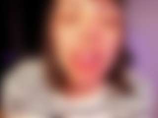 Amelie's Live Sex Cam Show