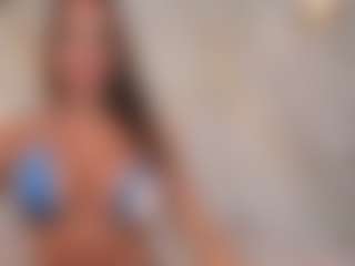 Live cam show with Mia wilddoll - Ass Bouncing on Mixed Magazine Live