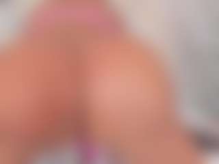 Mia wilddoll's Live Sex Cam Show