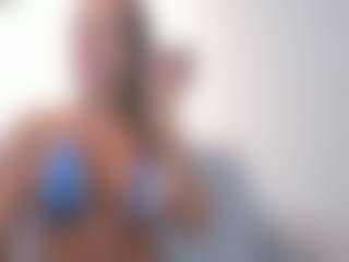 Mia wilddoll's Live Sex Cam Show