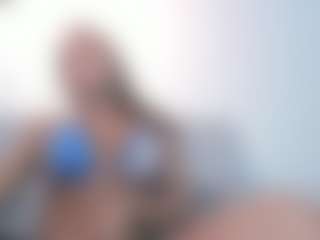 Mia wilddoll's Live Sex Cam Show