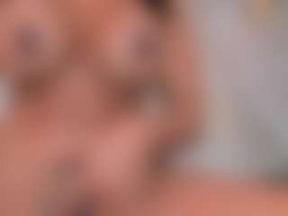 Mia wilddoll's Live Sex Cam Show
