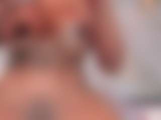 Mia wilddoll's Live Sex Cam Show