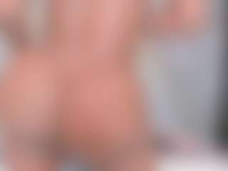 Mia wilddoll's Live Sex Cam Show