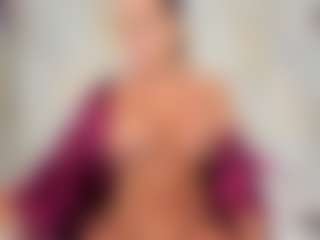 Mia wilddoll's Live Sex Cam Show