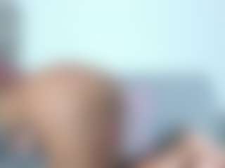 Live cam show with Mia wilddoll - Ass Bouncing on Camsoda