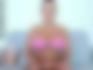 Mia wilddoll's Live Sex Cam Show