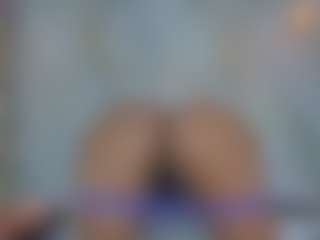 Mia wilddoll's Live Sex Cam Show