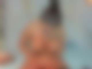 Mia wilddoll's Live Sex Cam Show