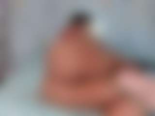 Live cam show with Mia wilddoll - Big Tits on madthumbs