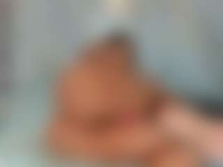 Mia wilddoll's Live Sex Cam Show