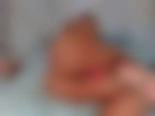 Mia wilddoll's Live Sex Cam Show