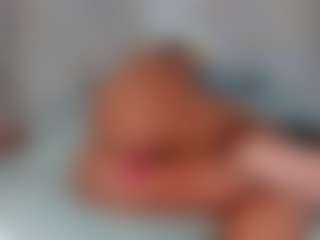 Mia wilddoll's Live Sex Cam Show