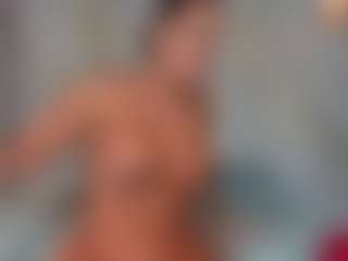 Mia wilddoll's Live Sex Cam Show
