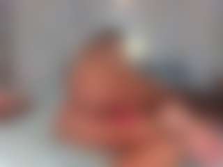 Mia wilddoll's Live Sex Cam Show