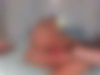 Mia wilddoll's Live Sex Cam Show