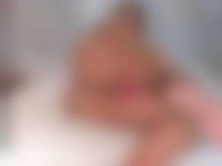 Mia wilddoll's Live Sex Cam Show