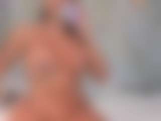 Mia wilddoll's Live Sex Cam Show