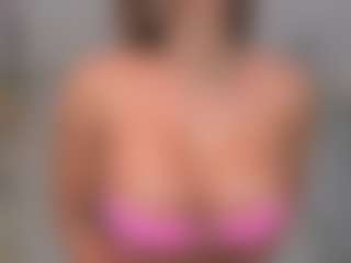 Mia wilddoll's Live Sex Cam Show