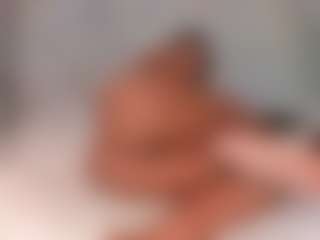 Mia wilddoll's Live Sex Cam Show