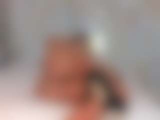 Mia wilddoll's Live Sex Cam Show