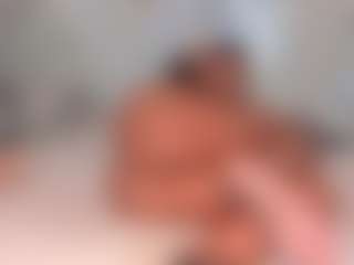 Mia wilddoll's Live Sex Cam Show