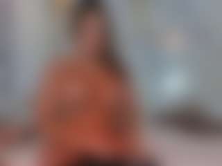 Live cam show with Mia wilddoll - Bikini on TottyGirls