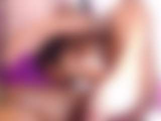 Live cam show with Ginna - Ebony Amateur on madthumbs
