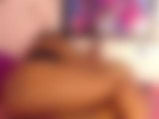Live cam show with Ginna - Nipple Piercings on Camsoda