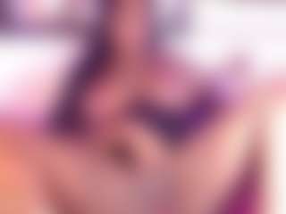 Live cam show with Ginna - Tease Mature on Gym Cam Girls
