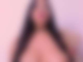 I S A B E L L A's Live Sex Cam Show
