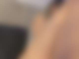 Live cam show with SHAROM - Public on Camming Site