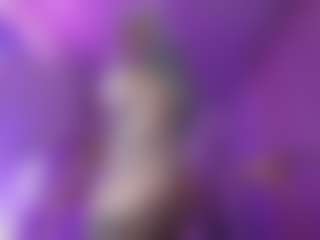 Live-Cam-Show mit angela cianuro - Drinking auf Camsoda
