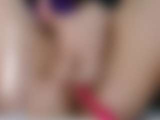 squirtyshow's Live Sex Cam Show