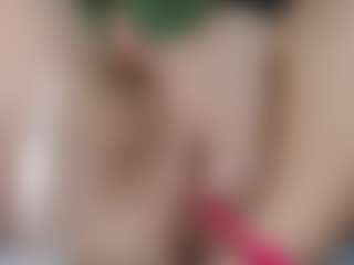 squirtyshow's Live Sex Cam Show