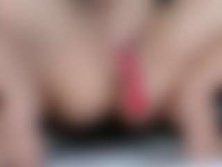 squirtyshow's Live Sex Cam Show