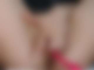 squirtyshow's Live Sex Cam Show