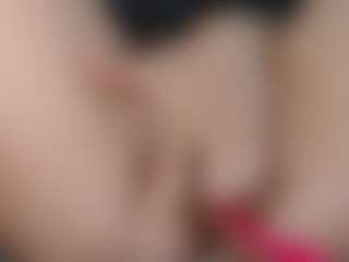 squirtyshow's Live Sex Cam Show
