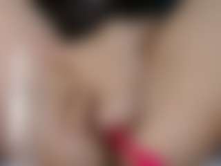 squirtyshow's Live Sex Cam Show